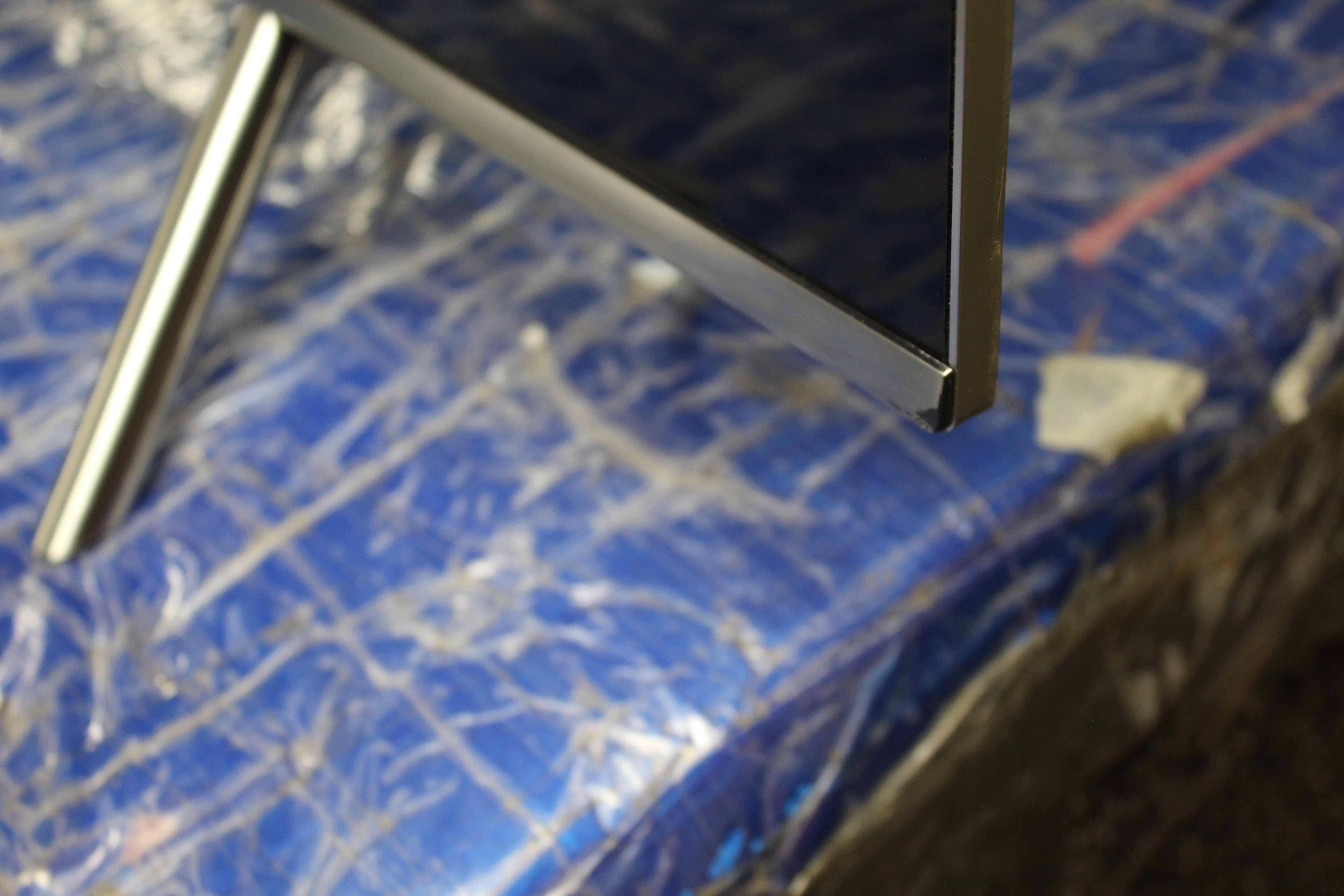 55" Samsung QE55Q6FAM 4K HDR Smart QLED TV - Electronic World TV